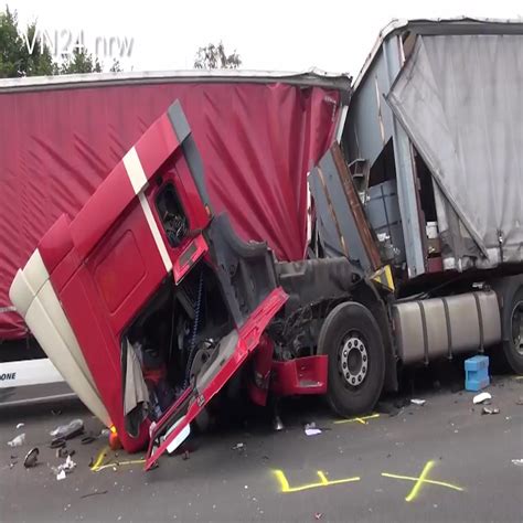 Afbeeldingsresultaten voor The Rear End Entry