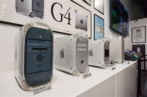 Apple Museum – Go To Warsaw