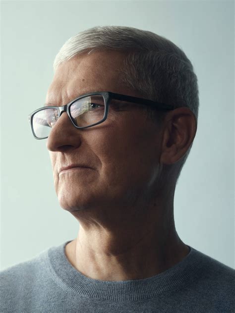 Toradh íomhá ar Tim Cook Gangsta Paradise