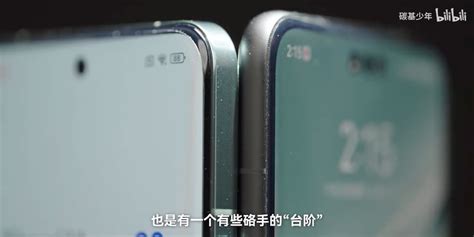 Android Phone Design vs Apple Design に対する画像結果