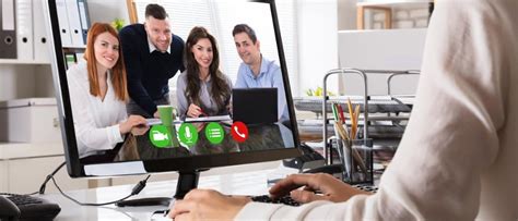 Computer Skype Call に対する画像結果