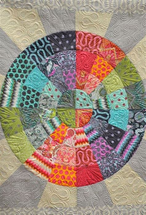 תוצאת תמונה עבור Easy Circle Quilt Pattern