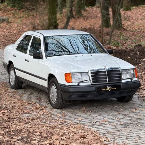 Image result for Nicola Car Stands Paredes