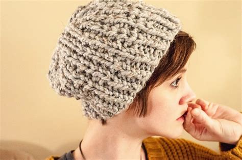 Using Chunky Yarn Knitting Patterns に対する画像結果