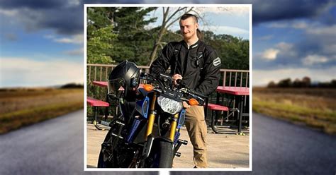 Afbeeldingsresultaten voor Dylan Thomas Memorial Funeral