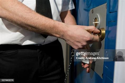 Prison Key Control に対する画像結果