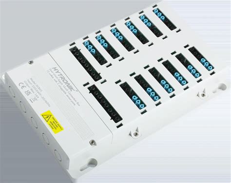 Toradh íomhá ar Connection Box Side View