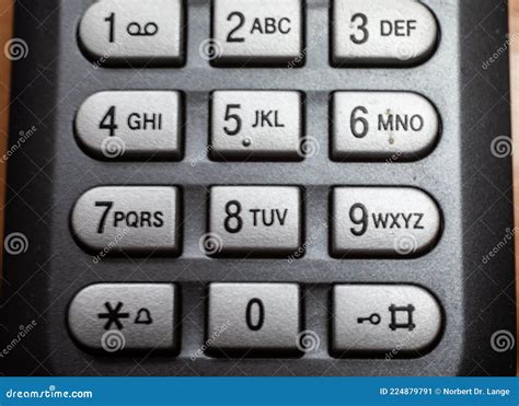 Afbeeldingsresultaten voor UI Numeric Keypad