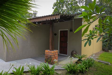 Afbeeldingsresultaten voor Cabins in Gopeng