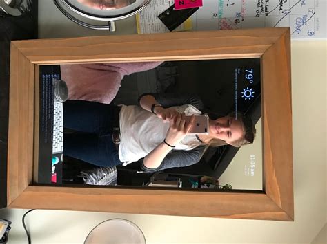 Toradh íomhá ar Raspberry Pi Smart Mirror Kit