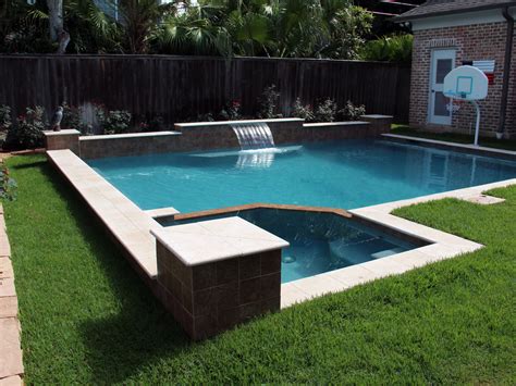تصویر کا نتیجہ برائے Contemporary Pool Design