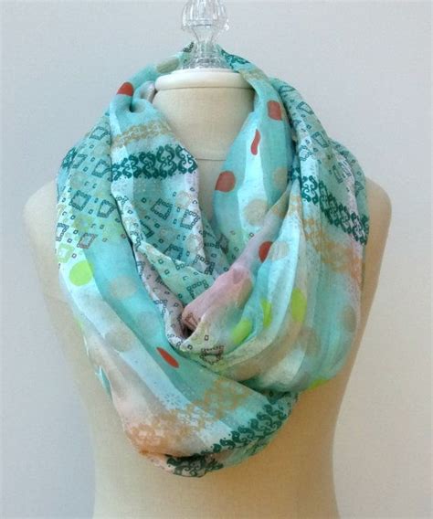 Toradh íomhá ar Infinity Loop Spring