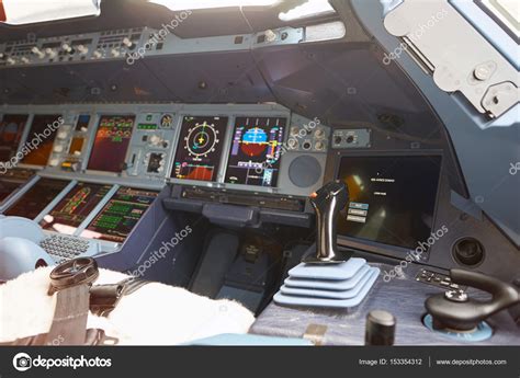 Toradh íomhá ar A380 Cockpit Video Start