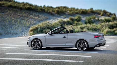 Audi A5 Red Convertible に対する画像結果