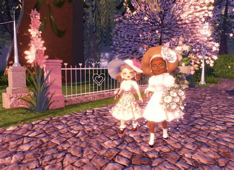 Roblox Love Story Royal High に対する画像結果