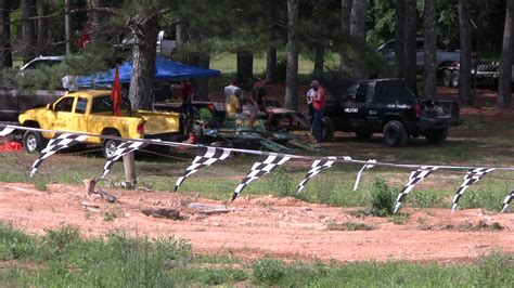 Mud Races in Milton Florida に対する画像結果