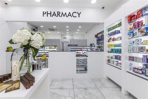 Pharmacy Back Counter に対する画像結果