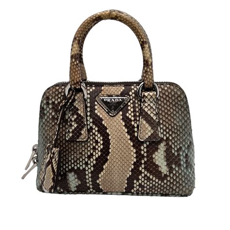Prada Green Python Bag に対する画像結果