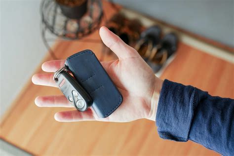 Key Lock Box Bolt Cutter Proof に対する画像結果