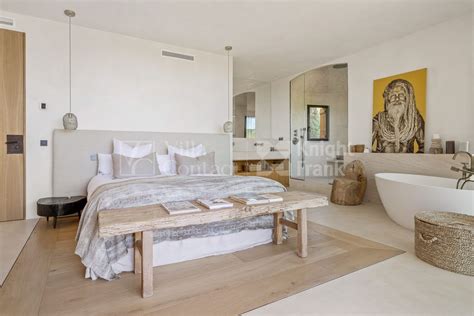 Toradh íomhá ar Benni 1 and 2 Goner