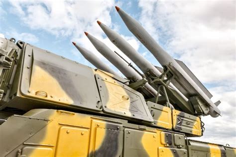 Toradh íomhá ar Difference Between Monitor and Computer