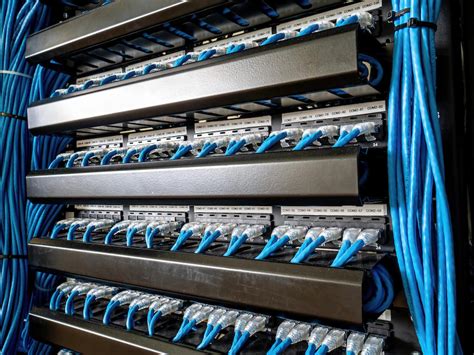 Toradh íomhá ar Patch Cable to Switch