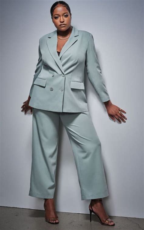 Toradh íomhá ar Plus Size Suits for Work