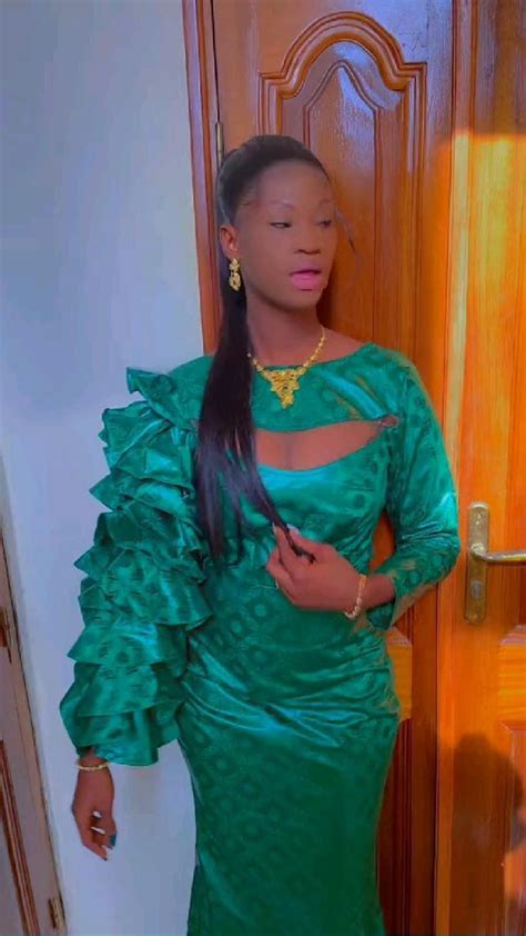 Toradh íomhá ar Model Couture Senegalais