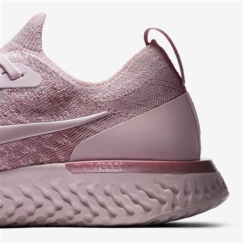 Afbeeldingsresultaten voor Nike Core React Pink for Women