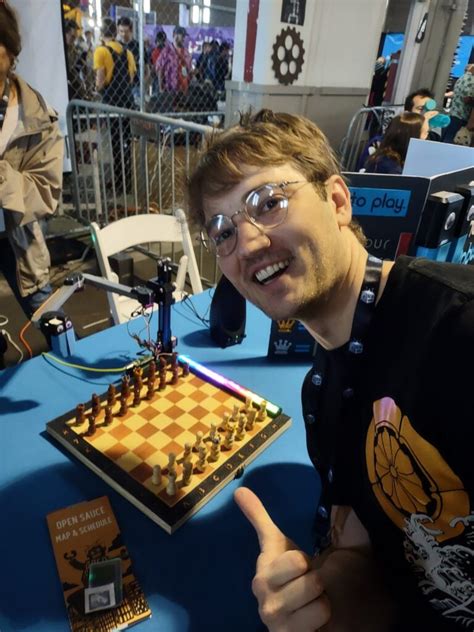 Raspberry Pi Robot Chess Computer に対する画像結果