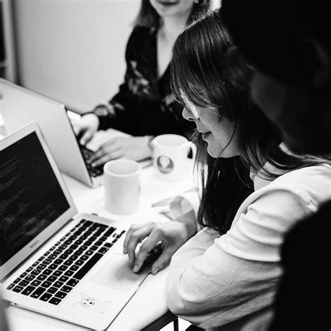 Code First Girls Icon に対する画像結果