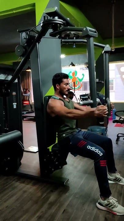 Chest and Sholders に対する画像結果