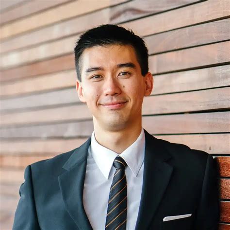 Toradh íomhá ar College of Design Transcript