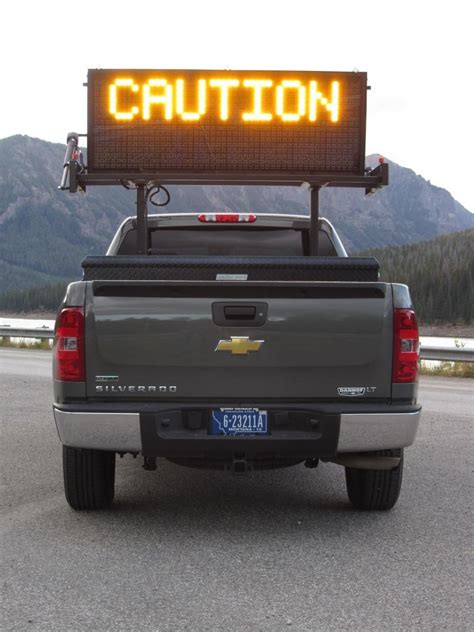 Afbeeldingsresultaten voor Mounted Changeable Message Sign