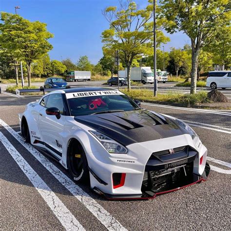 Image result for Modded GTR R35 Side View