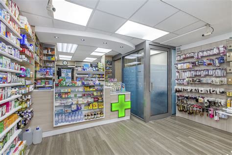 Pharmacy Back Counter に対する画像結果