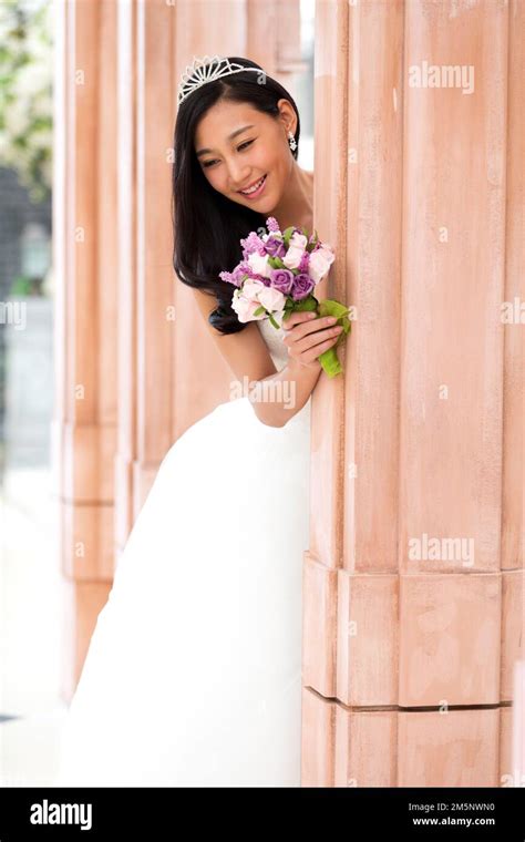 Carrying Flowers Side View に対する画像結果