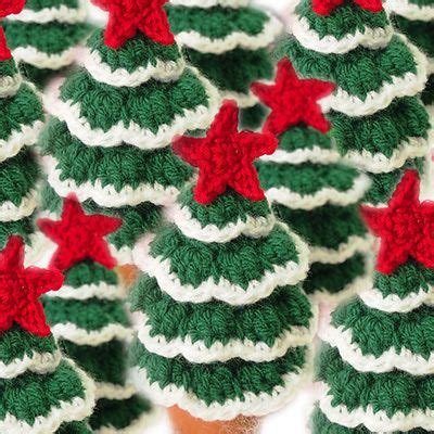Afbeeldingsresultaten voor Free Mini Crochet Christmas Tree Pattern