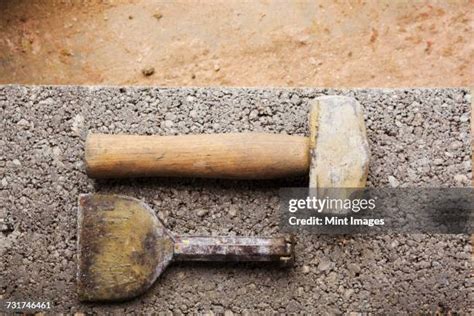 Chisel Concrete Bronze に対する画像結果