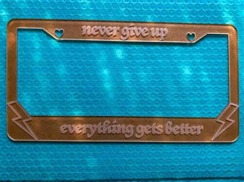 Engraved License Plate に対する画像結果