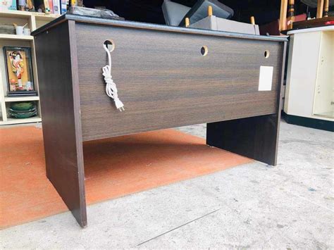 Toradh íomhá ar Curved Computer Table Lab