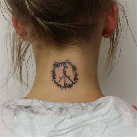 Alien Peace Sign Tattoo に対する画像結果