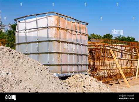 Toradh íomhá ar Cubic Box Building
