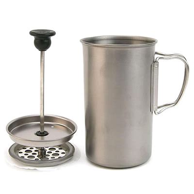 Toradh íomhá ar Camping in Snow