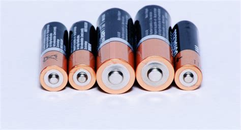 Smoke Detector Battery に対する画像結果