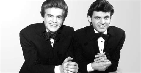 Duo Contortion Training に対する画像結果