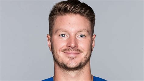 Tim Boyle Interview に対する画像結果