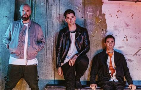 Toradh íomhá ar Script Band Album