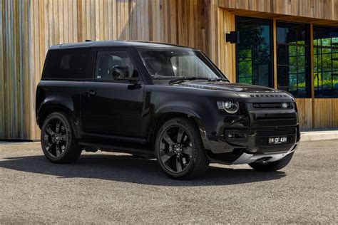 ROAD TEST: 2023 Land Rover Defender 90 V8 review - Torquecafe.com