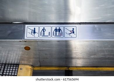 Toradh íomhá ar Green Enter Sign